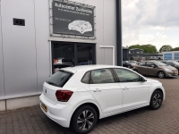 Volkswagen Polo 1.0 TSI Highline navi clima camera lmv  appel carplay 116 pk