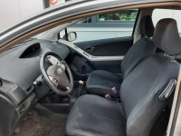 Toyota Yaris 1.3 VVTi Sol airco cv nap apk 10-2025 nw model