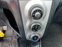 Toyota Yaris 1.3 VVTi Sol airco cv nap apk 10-2025 nw model